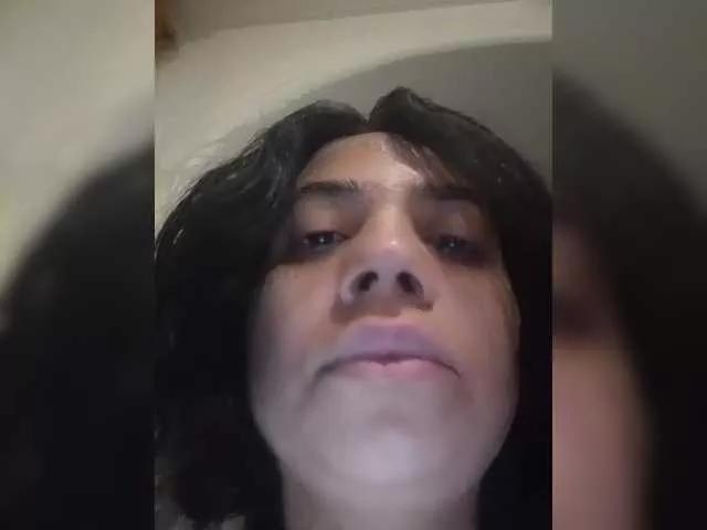 Mmmmmya on BongaCams 