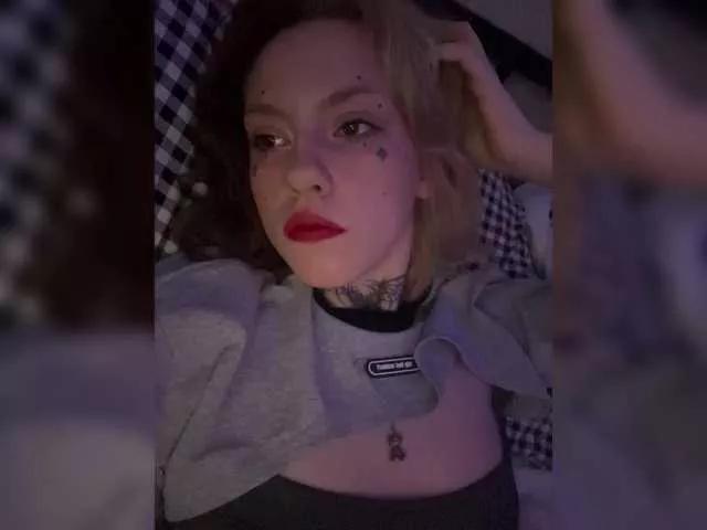 Molly-and-Ewa on BongaCams 