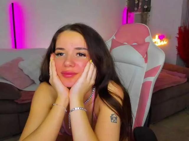 Freechat Molly-Kiss on BongaCams