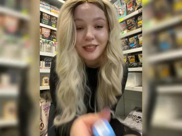 Monna-Krrrista on BongaCams