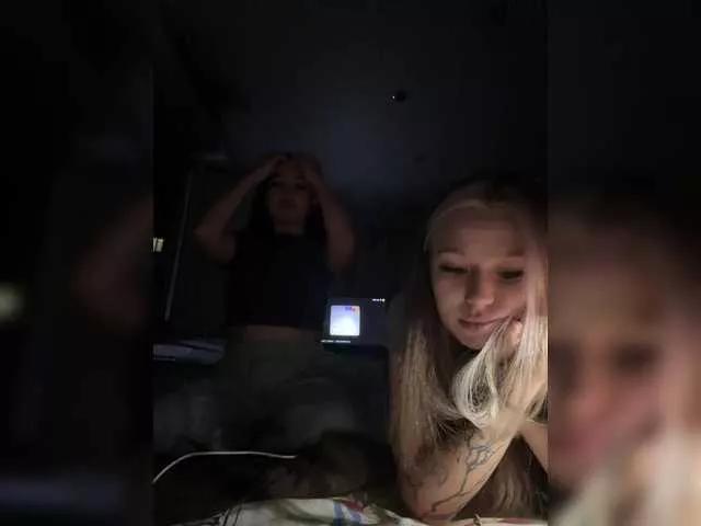 MyyyFacts on BongaCams