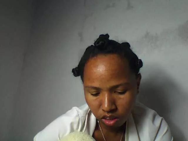 Nelliesexy on BongaCams 