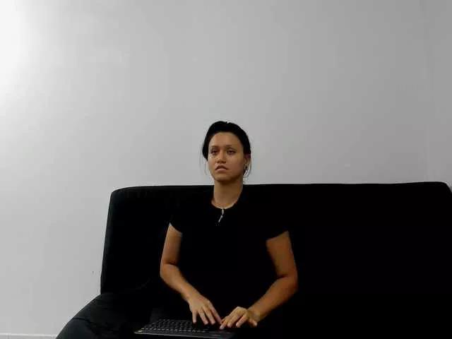 neongloom on BongaCams