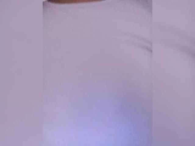 NinaBelluschi on BongaCams 