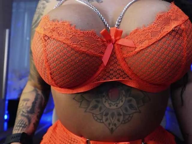 Oddetteblackk1 on BongaCams 