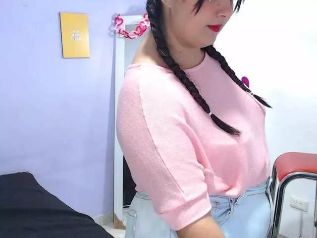 penelope-gucci on BongaCams 