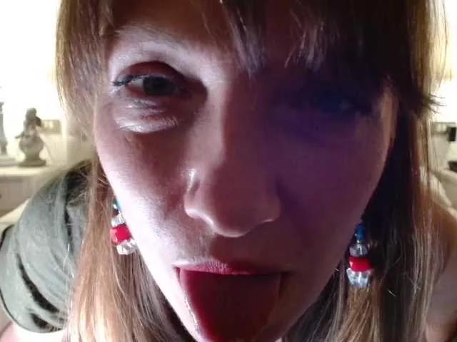 Perri-Shy on BongaCams 