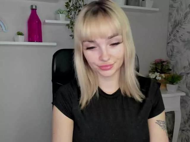 PollyExtasy on BongaCams