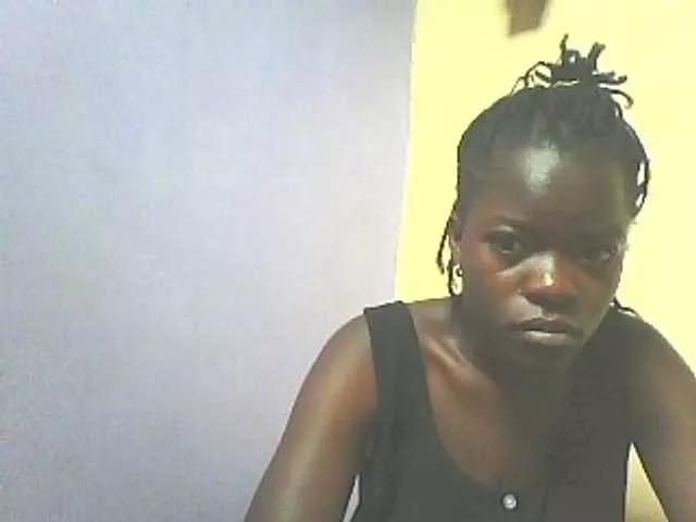PrettyLove on BongaCams