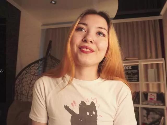 Pussy-Pikmi on BongaCams 
