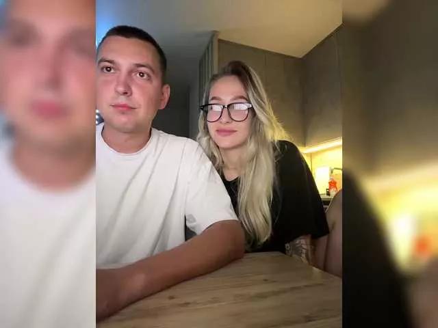 QueenKing on BongaCams 