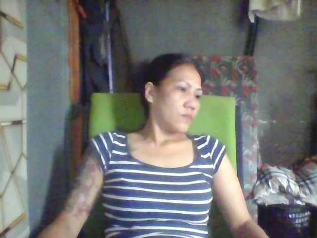 Rarra on BongaCams 