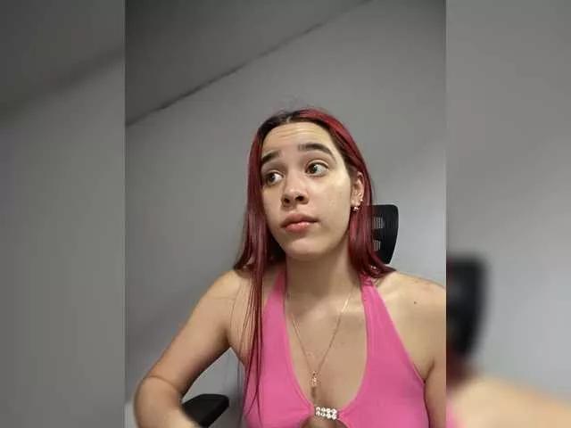 Offline RedHeadSusy on BongaCams