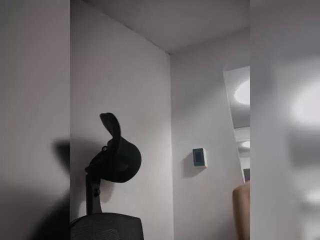 Offline RedHeadSusy on BongaCams