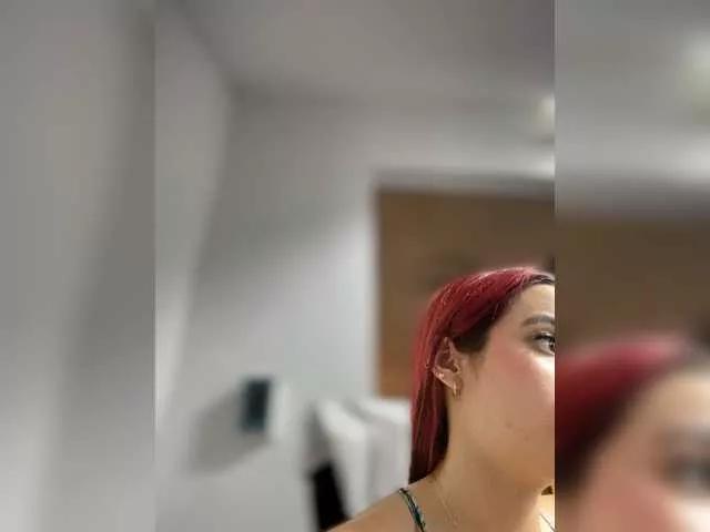 Offline RedHeadSusy on BongaCams