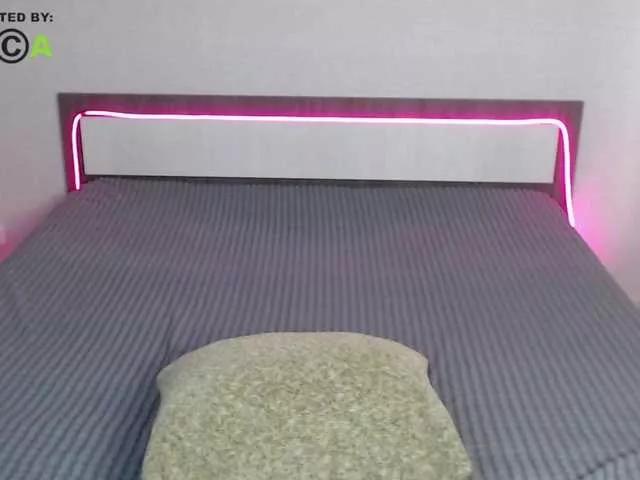 RonnieMilles on BongaCams 
