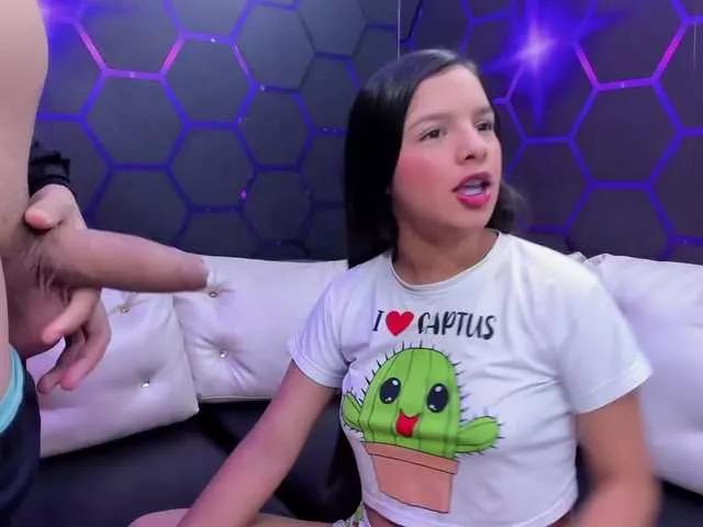 room-kitty on BongaCams 