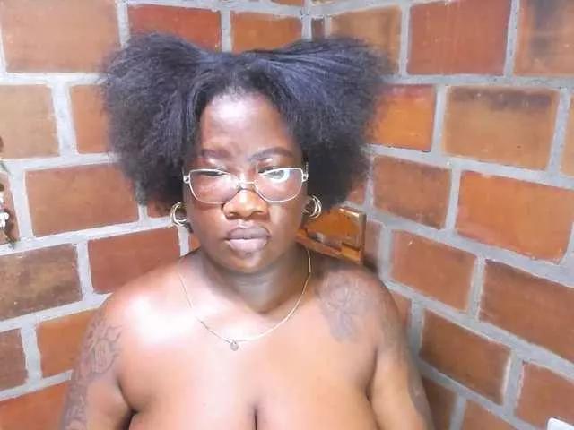 ROOSGONZALEX on BongaCams 
