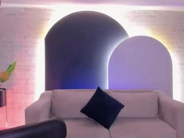 RossieRhoades on BongaCams 