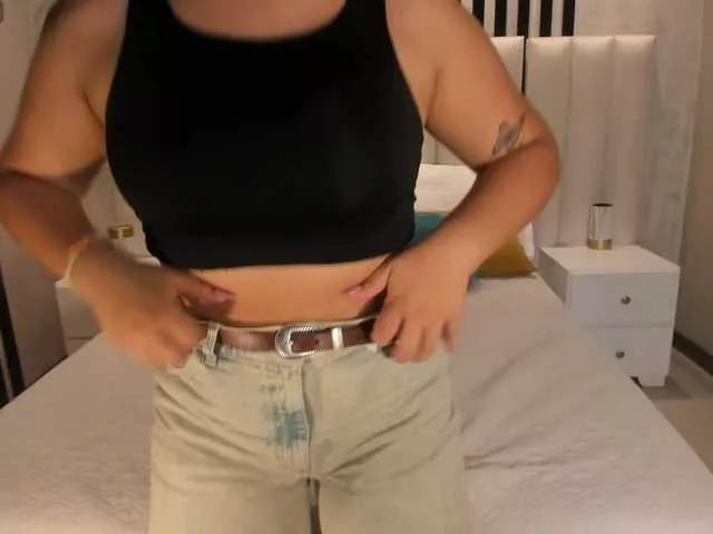 SamanthaConnor on BongaCams 