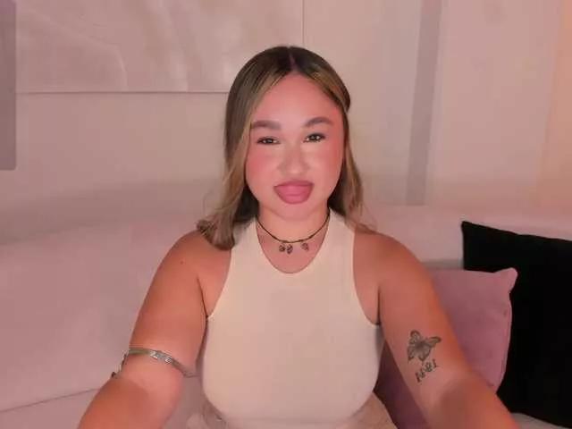 SamanthaConnor on BongaCams 
