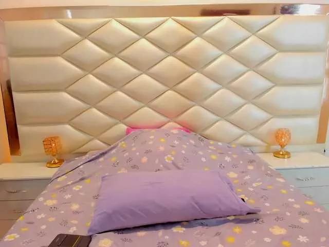 samanthaevans on BongaCams 