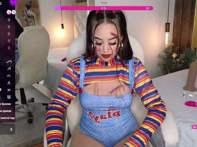 Offline Saraa-stone on BongaCams