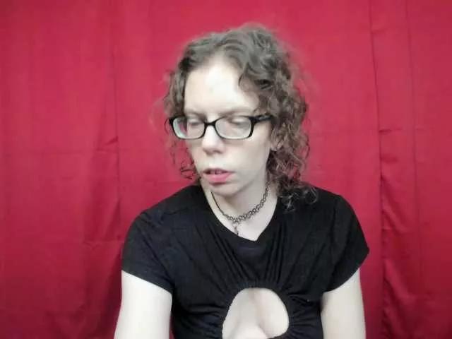 SaraDesireXO on BongaCams 