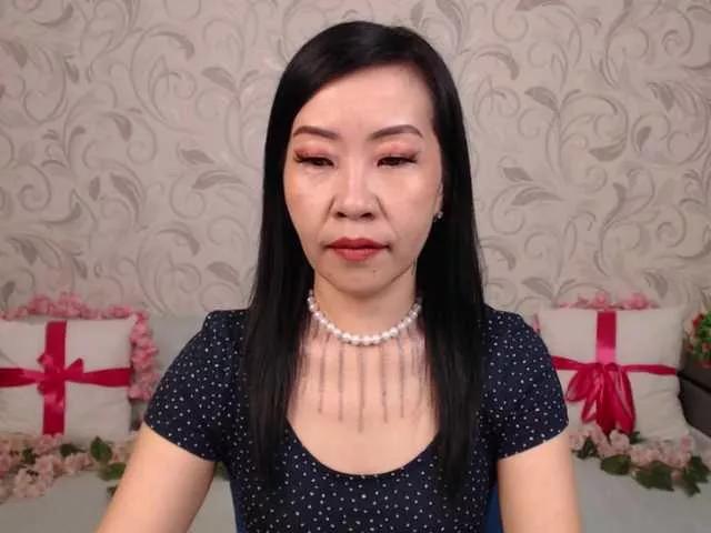 Sarahsexygirl on BongaCams 