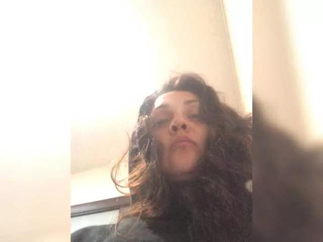 Sarmiya on BongaCams