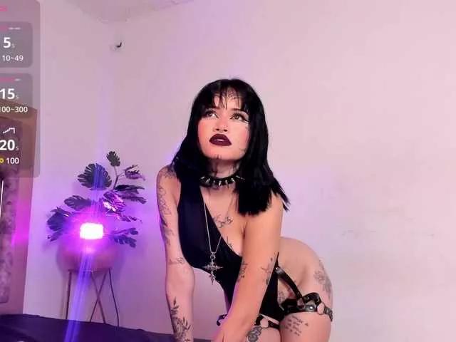 sasha-yaklove999 on BongaCams 