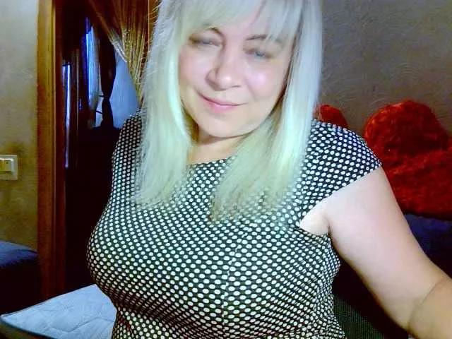 Savan35na on BongaCams