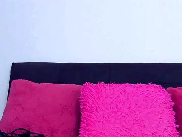 SelenaWest on BongaCams 