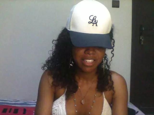 SexyFrenchDoll on BongaCams