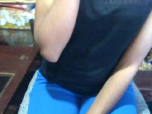 Sexygirl21 on BongaCams
