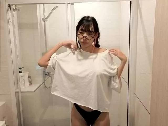 sisikimura on BongaCams