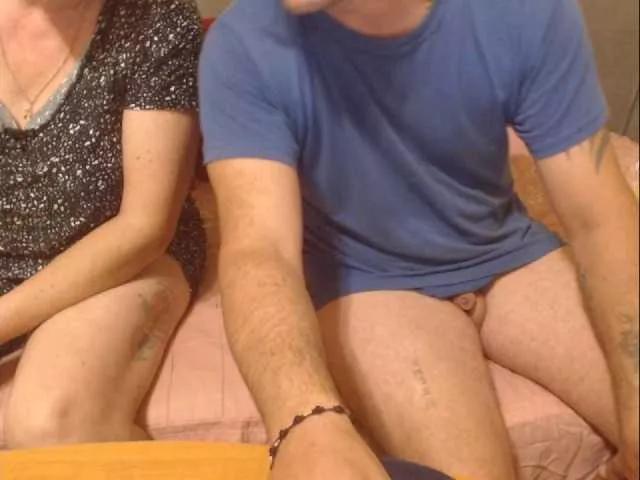 sweetcouplesw on BongaCams 