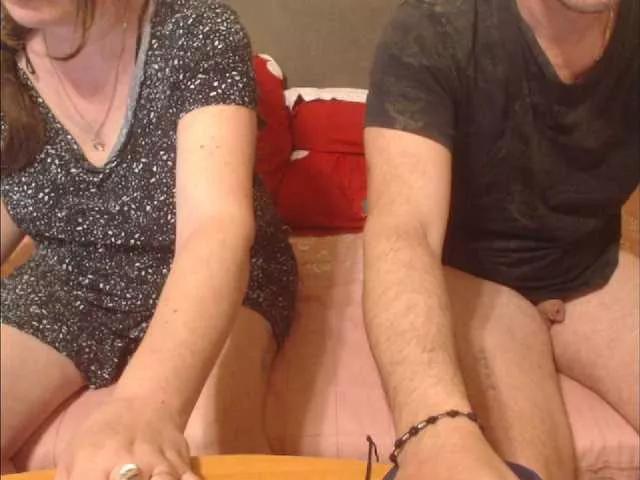 sweetcouplesw on BongaCams 