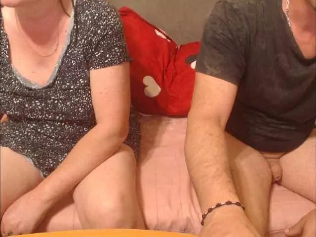 sweetcouplesw on BongaCams 