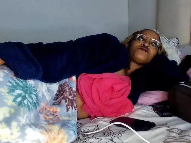 Sweetheartcocomwllow on BongaCams 