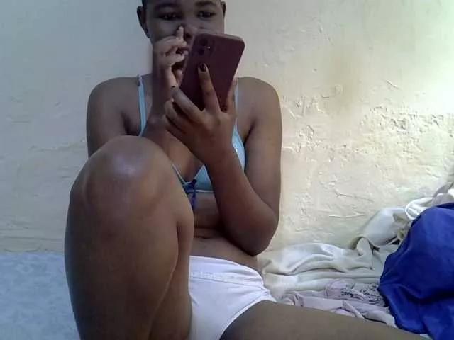 Sweetlily1 on BongaCams