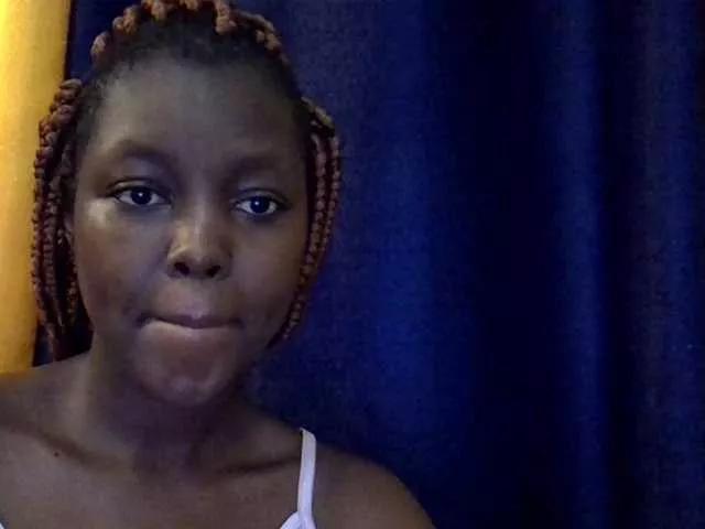 Sweetpie51 on BongaCams 