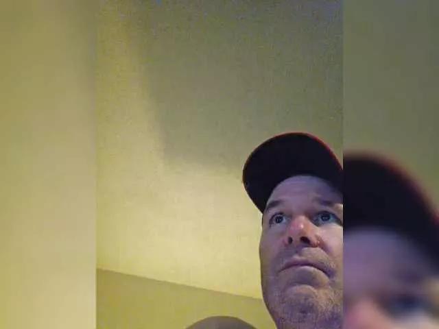 Tapanass6969 on BongaCams 