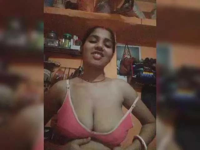 Tunnidelhi on BongaCams