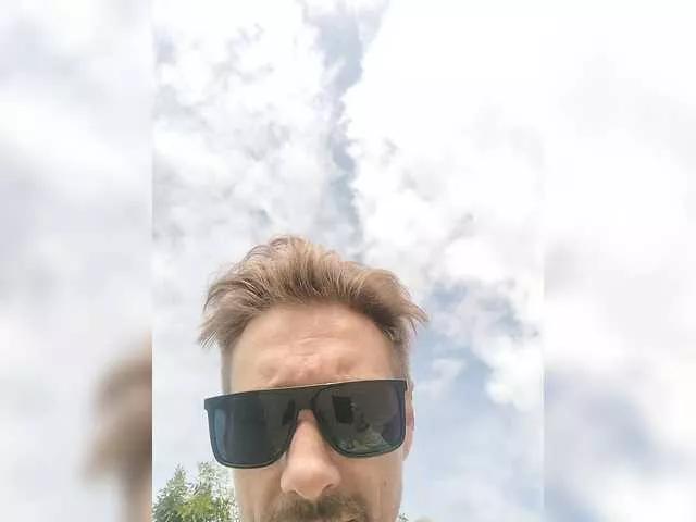 veneraanddionis2025 on BongaCams