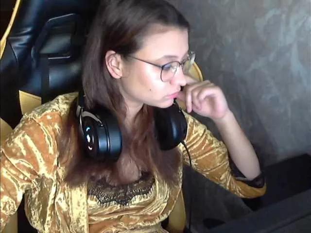 Offline yanina7777 on BongaCams