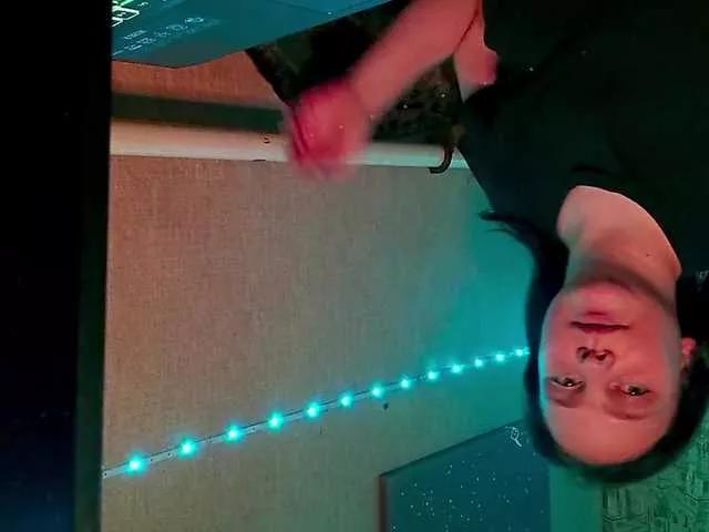 YourSweetPiggy on BongaCams