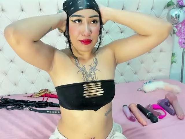 Zara-Blaaze on BongaCams 