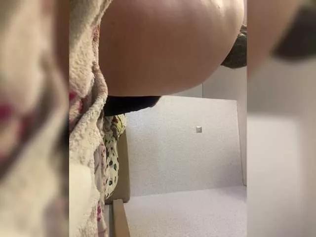 Zhozhoba69 on BongaCams 