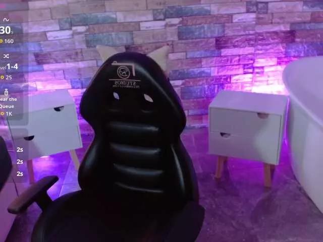 ZURY-TAY on BongaCams
